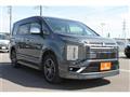 2019 Mitsubishi Delica D5