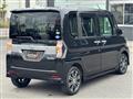 2017 Daihatsu Tanto