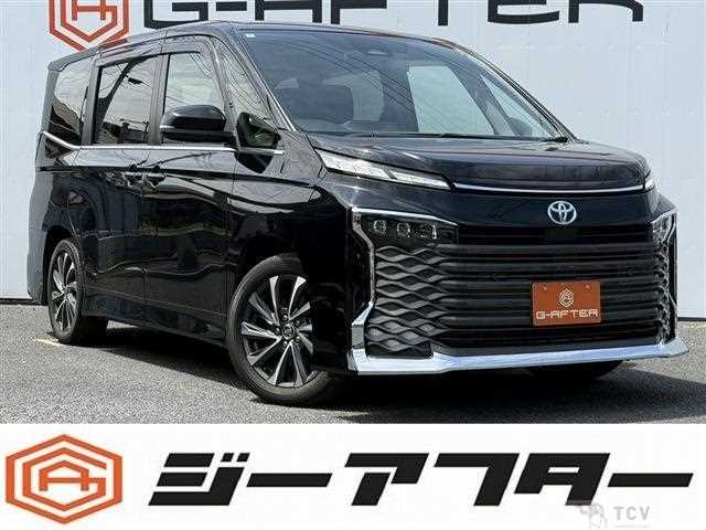 2022 Toyota Voxy