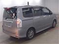 2013 Toyota Voxy