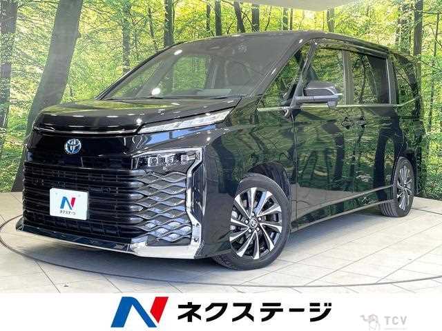 2022 Toyota Voxy