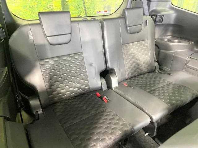 Toyota Voxy 2025 — миниатюра 11