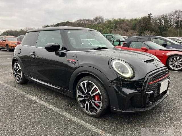 2023 BMW MINI