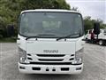 2016 Isuzu Elf Truck