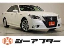 2013 Toyota Crown