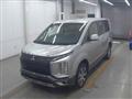 2020 Mitsubishi Delica D5