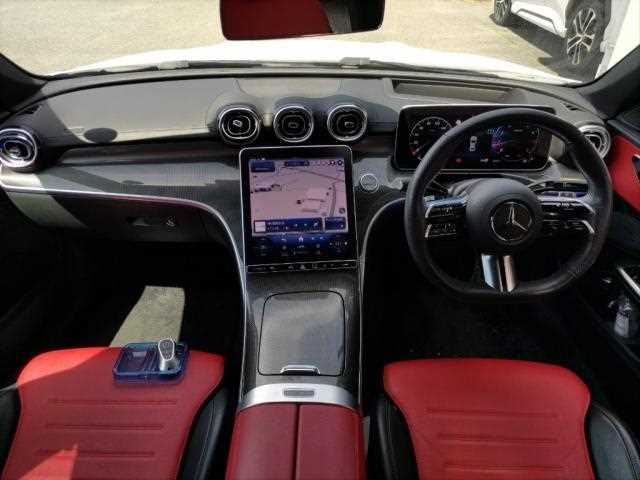 Mercedes-Benz C-Class 2023 — миниатюра 4
