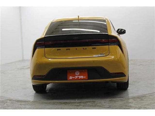 Toyota Prius 2024 — миниатюра 7