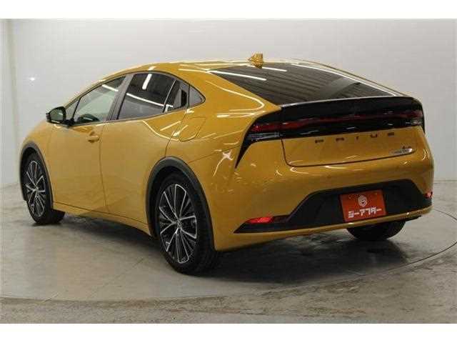 Toyota Prius 2024 — миниатюра 8