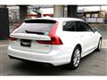 2020 Volvo V90