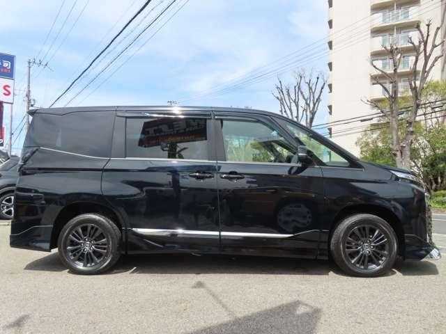 Toyota Voxy 2025 — миниатюра 8