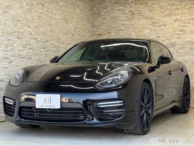 2015 Porsche Panamera