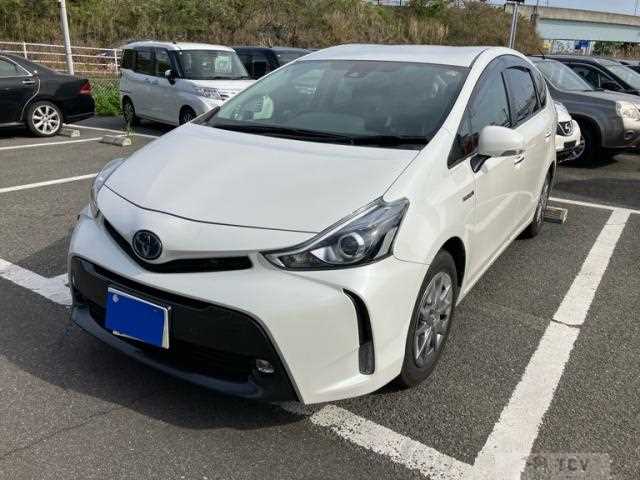 2018 Toyota PRIUS α