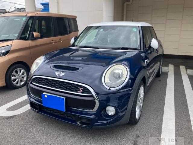 2017 BMW MINI