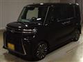 2025 Daihatsu Tanto