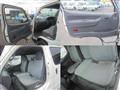 2004 Toyota Hiace Commuter
