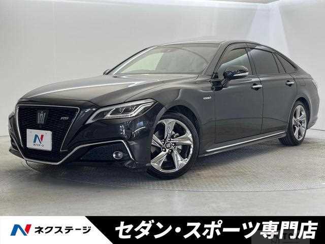 2018 Toyota Crown Hybrid