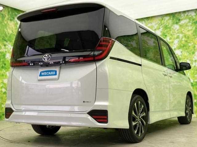 Toyota Noah 2026 — фото 4 купить в Москве