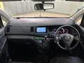 2011 Toyota Isis