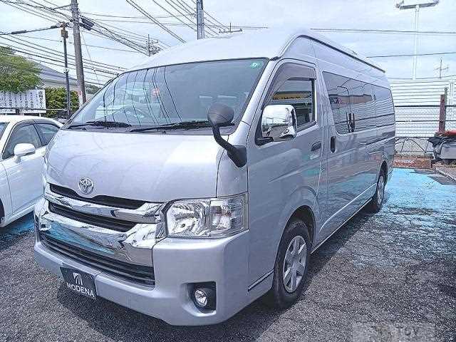 2015 Toyota Hiace Van