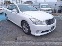 2012 Toyota Crown