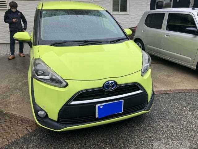 2015 Toyota Sienta