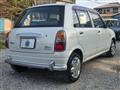 2001 Daihatsu Miragino