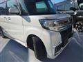2016 Daihatsu Tanto