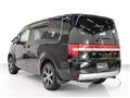 2017 Mitsubishi Delica D5