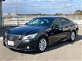 2014 Toyota Crown Hybrid