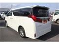2022 Toyota Alphard Hybrid
