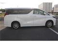 2022 Toyota Alphard Hybrid