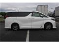 2021 Toyota Alphard Hybrid