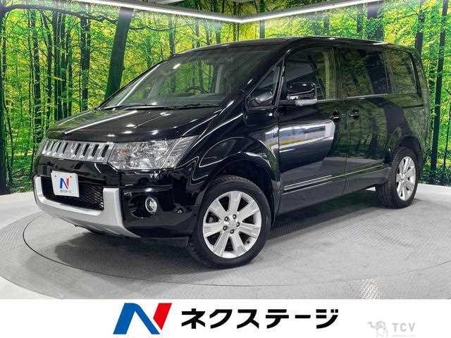 2015 Mitsubishi Delica D5