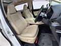 2015 Toyota Alphard Hybrid