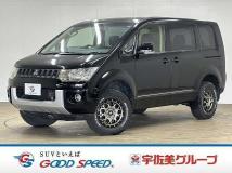 2016 Mitsubishi Delica D5