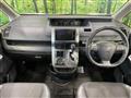 2013 Toyota Voxy