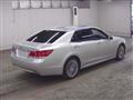 2015 Toyota Crown Majesta