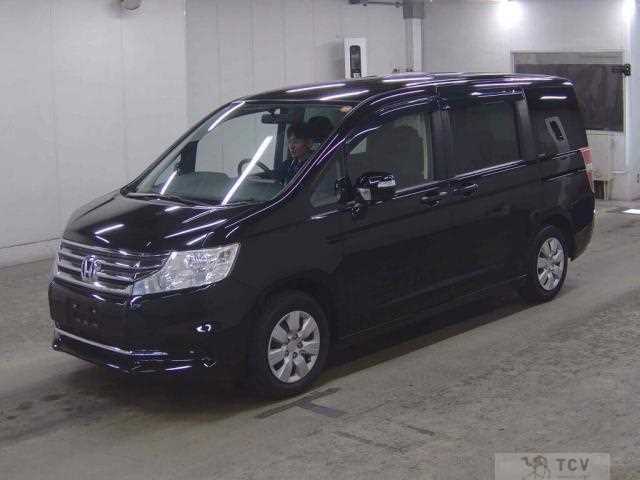 2014 Honda Step WGN