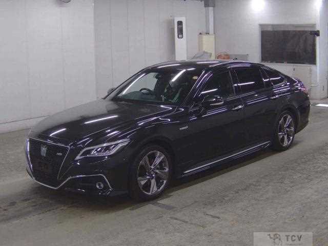2019 Toyota Crown Hybrid