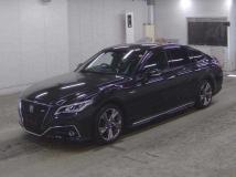 2019 Toyota Crown Hybrid