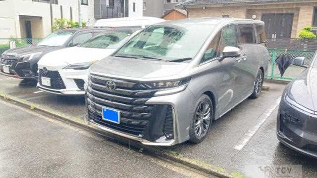 2025 Toyota Vellfire