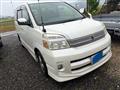 2007 Toyota Voxy