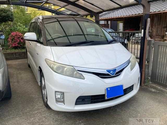 2013 Toyota Estima Hybrid