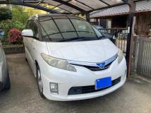 2013 Toyota Estima Hybrid
