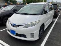 2012 Toyota Estima Hybrid