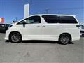 2013 Toyota Vellfire