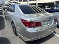 2015 Toyota Crown Hybrid