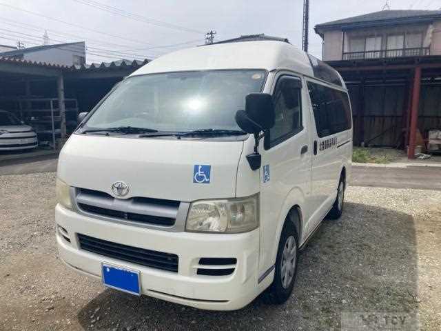 2005 Toyota Hiace Van