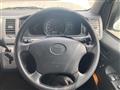 2005 Toyota Hiace Van